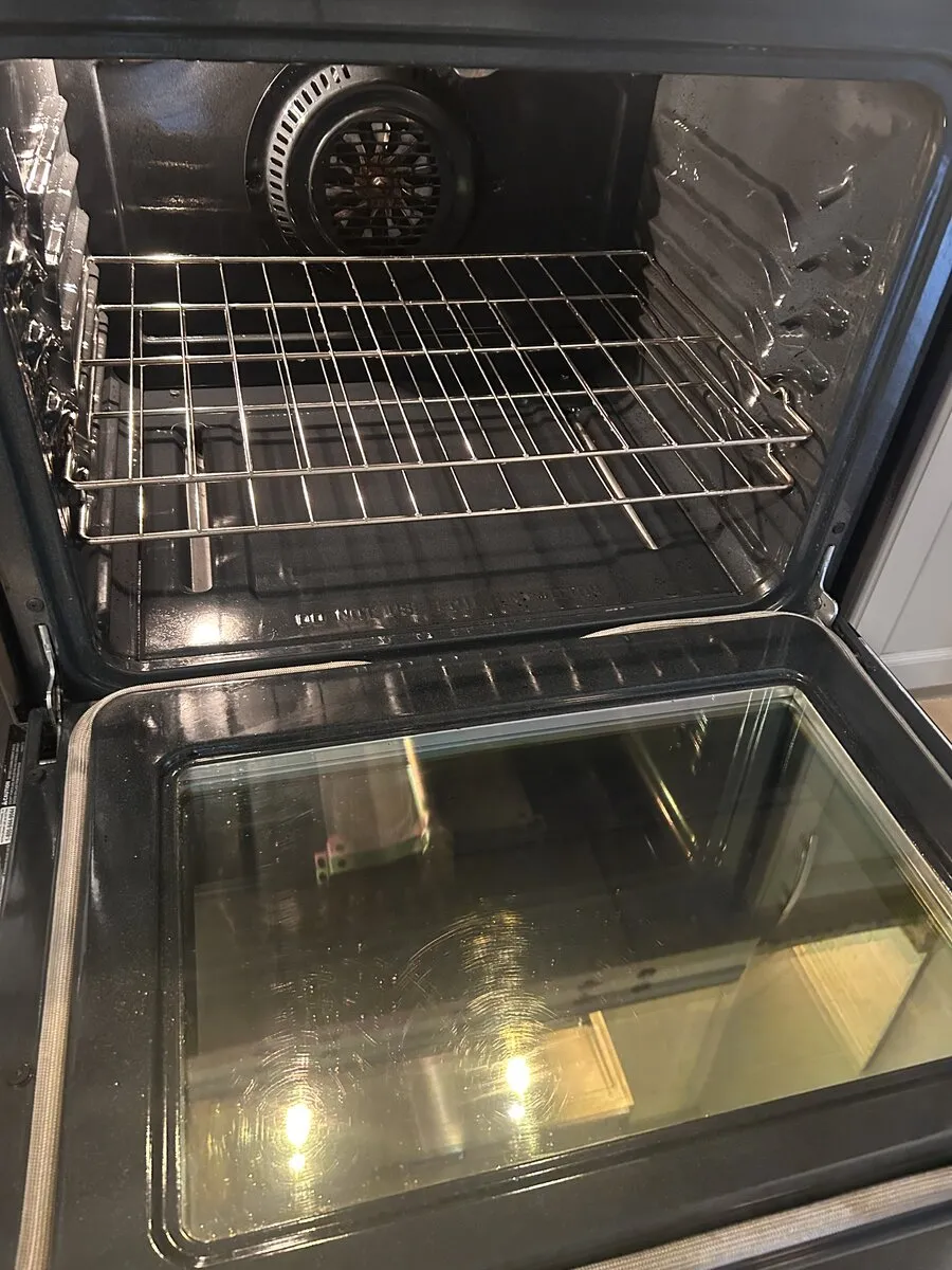 Oven interior and racks after a full clean